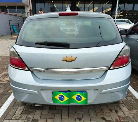 CHEVROLET-VECTRA-2.0 MPFI GT HATCH 8V FLEX 4P MANUAL CHEVROLET-VECTRA-2009