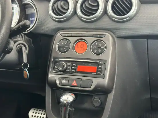 CITROËN-C3-1.6 EXCLUSIVE 16V FLEX 4P AUTOMÁTICO CITROËN-C3-2013