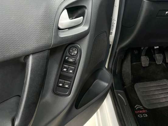 CITROËN-C3-1.5 ATTRACTION 8V FLEX 4P MANUAL CITROËN-C3-2016