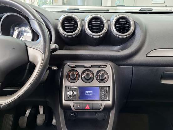 CITROËN-C3 PICASSO-1.5 FLEX GLX MANUAL CITROËN-C3 PICASSO-2013