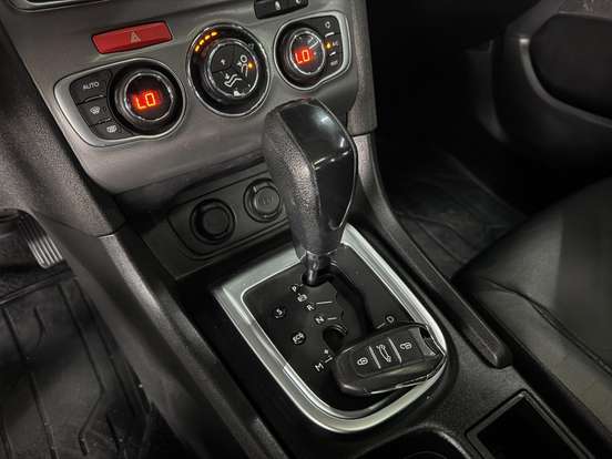 CITROËN-C4 LOUNGE-1.6 THP FLEX EXCLUSIVE BVA CITROËN-C4 LOUNGE-2017