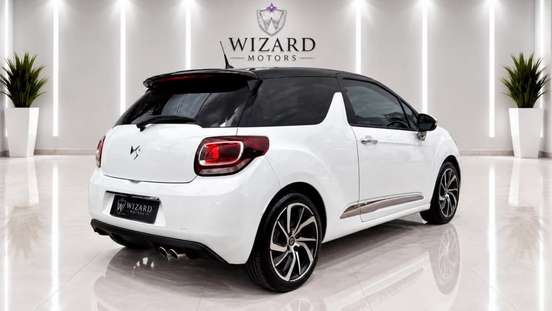 CITROËN-DS3-2015