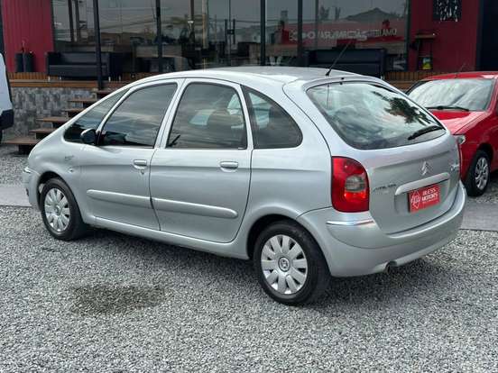 CITROËN-XSARA PICASSO-1.6 I EXCLUSIVE 16V FLEX 4P MANUAL CITROËN-XSARA PICASSO-2011