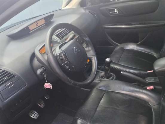 CITROËN-C4-2.0 EXCLUSIVE SPORT SOLARIS 16V FLEX 4P AUTOMÁTICO CITROËN-C4-2011