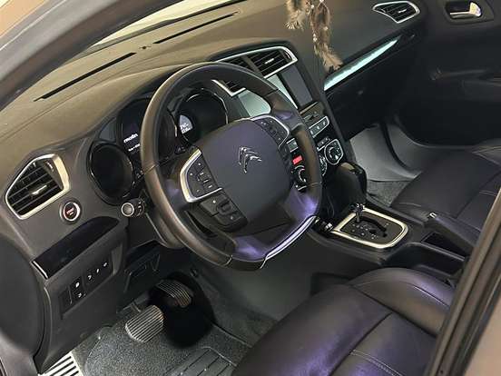 CITROËN-C4 LOUNGE-1.6 EXCLUSIVE 16V TURBO FLEX 4P AUTOMÁTICO CITROËN-C4 LOUNGE-2015