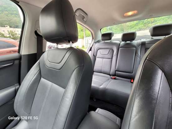CITROËN-C4 LOUNGE-1.6 EXCLUSIVE 16V TURBO GASOLINA 4P AUTOMÁTICO CITROËN-C4 LOUNGE-2013