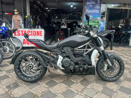 DUCATI-DIAVEL ABS DUCATI-DIAVEL ABS-2017