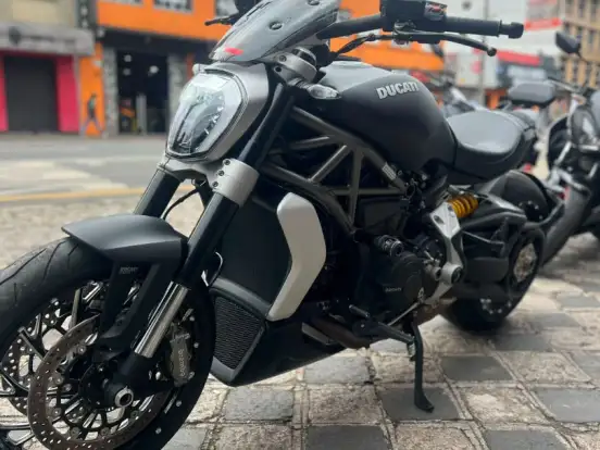 DUCATI-DIAVEL ABS DUCATI-DIAVEL ABS-2017