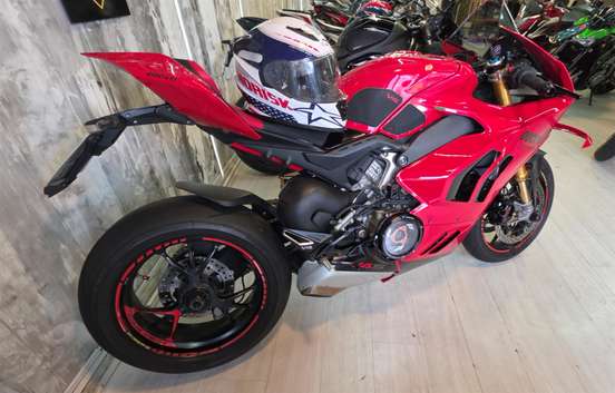 DUCATI-PANIGALE V4 S-2023