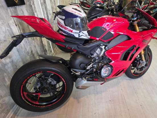 DUCATI-PANIGALE V4 S DUCATI-PANIGALE V4 S-2023