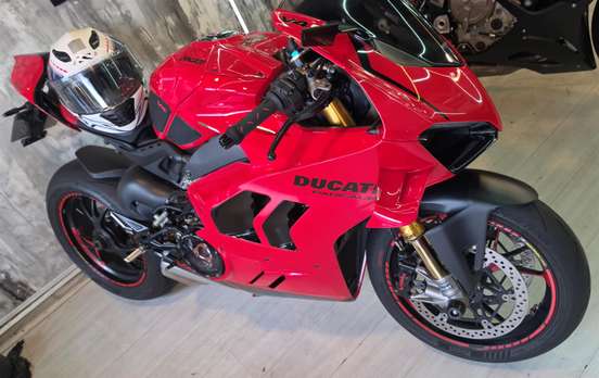 DUCATI-PANIGALE V4 S-2023