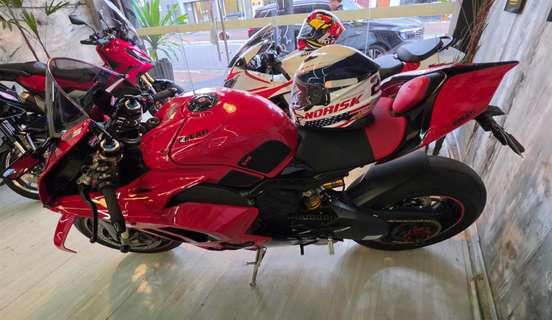DUCATI-PANIGALE V4 S DUCATI-PANIGALE V4 S-2023