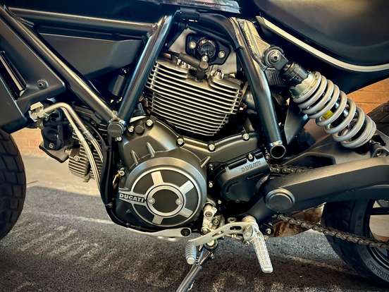 DUCATI-SCRAMBLER FULL THROTTLE DUCATI-SCRAMBLER FULL THROTTLE-2018