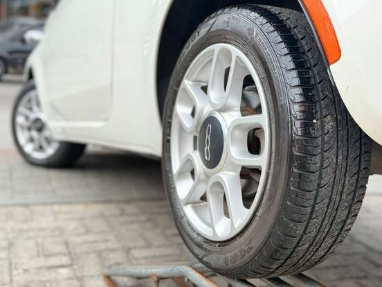 FIAT-500-1.4 CULT 8V FLEX 2P AUTOMATIZADO FIAT-500-2014