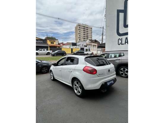FIAT-BRAVO-2012