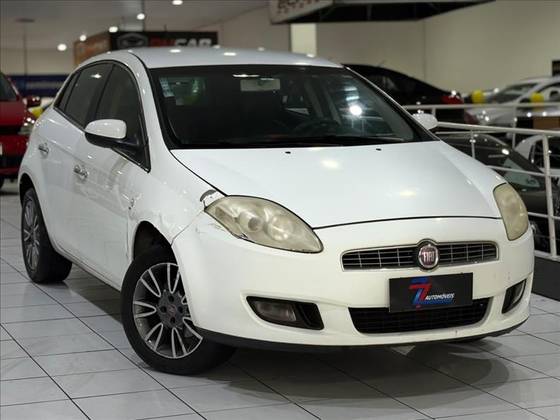 FIAT BRAVO 1.8 ESSENCE 16V FLEX 4P AUTOMATIZADO