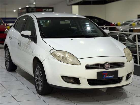 FIAT-BRAVO-2013