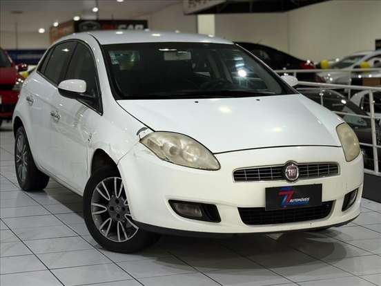 FIAT-BRAVO-1.8 ESSENCE 16V FLEX 4P AUTOMATIZADO FIAT-BRAVO-2013