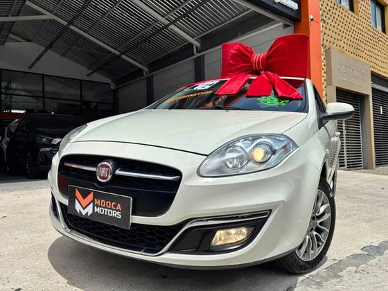 FIAT BRAVO 1.8 ESSENCE 16V FLEX 4P MANUAL
