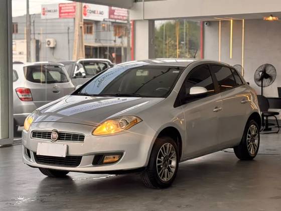 FIAT BRAVO 1.8 ESSENCE 16V FLEX 4P MANUAL