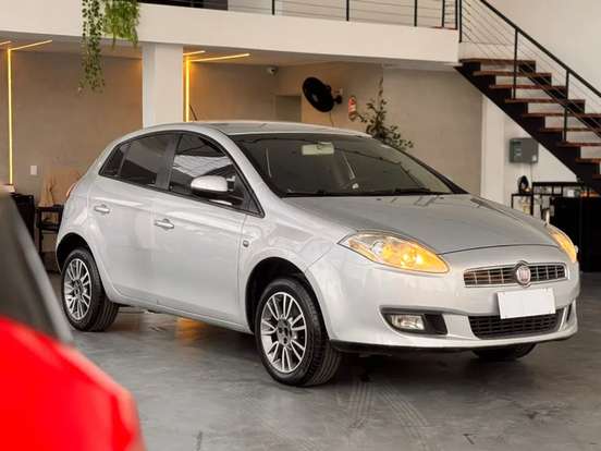 FIAT-BRAVO-1.8 ESSENCE 16V FLEX 4P MANUAL FIAT-BRAVO-2012