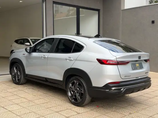 FIAT-FASTBACK-2023