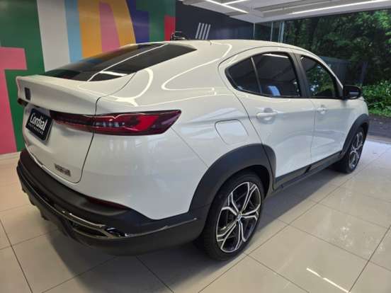 FIAT-FASTBACK-2023