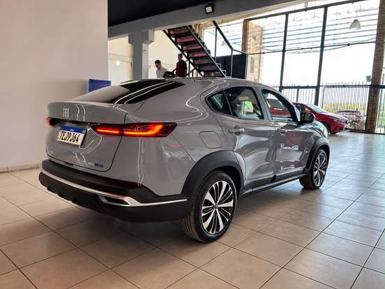 FIAT-FASTBACK-1.0 TURBO 200 HYBRID AUDACE CVT FIAT-FASTBACK-2025