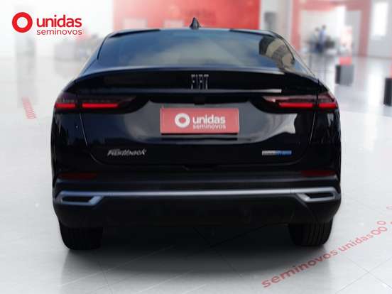 FIAT-FASTBACK-2025
