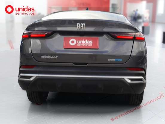 FIAT-FASTBACK-2025