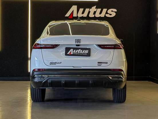 FIAT-FASTBACK-2023
