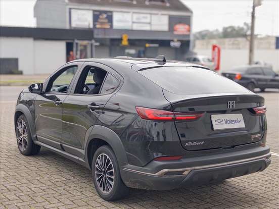 FIAT-FASTBACK-2022