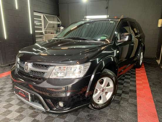 FIAT-FREEMONT-2.4 PRECISION 16V GASOLINA 4P AUTOMÁTICO FIAT-FREEMONT-2011