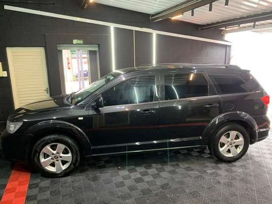 FIAT-FREEMONT-2.4 PRECISION 16V GASOLINA 4P AUTOMÁTICO FIAT-FREEMONT-2011