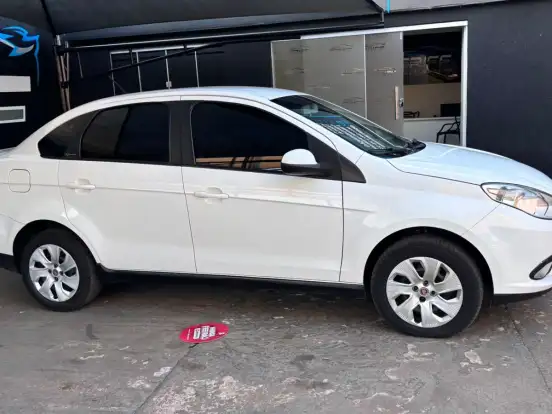 FIAT-GRAND SIENA-1.4 MPI ATTRACTIVE 8V FLEX 4P MANUAL FIAT-GRAND SIENA-2017