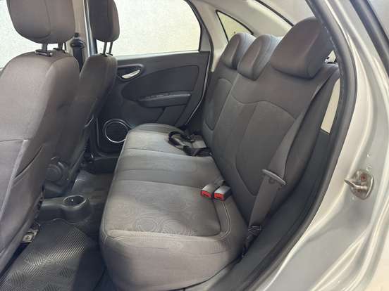 FIAT-GRAND SIENA-2017