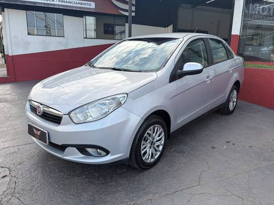 FIAT GRAND SIENA 1.4 MPI ATTRACTIVE 8V FLEX 4P MANUAL