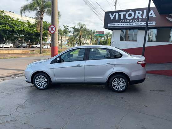 FIAT-GRAND SIENA-1.4 MPI ATTRACTIVE 8V FLEX 4P MANUAL FIAT-GRAND SIENA-2016