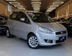 FIAT IDEA 1.4 MPI ATTRACTIVE 8V FLEX 4P MANUAL FIAT IDEA 1.4 MPI ATTRACTIVE 8V FLEX 4P MANUAL