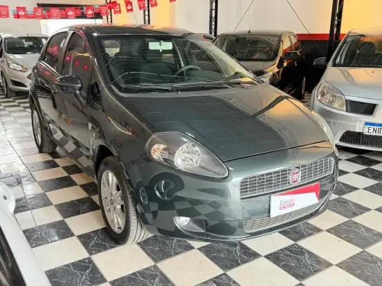 FIAT-PUNTO-2011