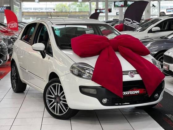 FIAT PUNTO 1.4 ATTRACTIVE 8V FLEX 4P MANUAL