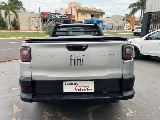 FIAT-STRADA-2020