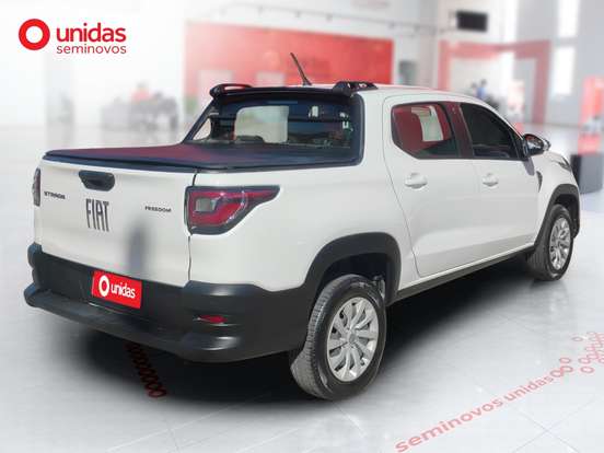 FIAT-STRADA-2024