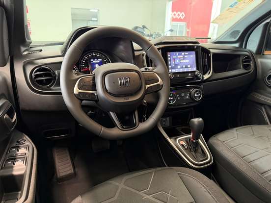 FIAT-STRADA-2024