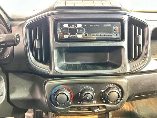 FIAT-STRADA-2022