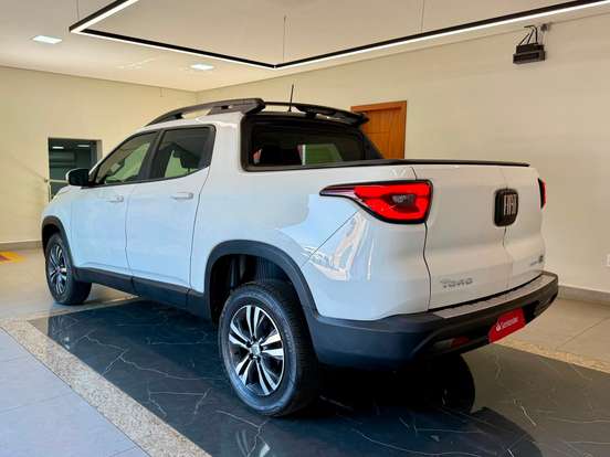 FIAT-TORO-1.3 TURBO 270 FLEX FREEDOM AT6 FIAT-TORO-2022