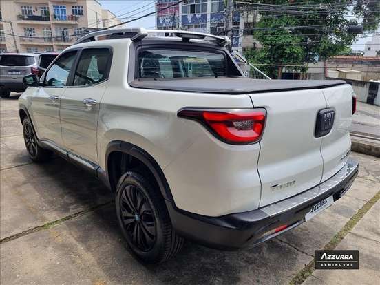 FIAT-TORO-1.3 TURBO 270 FLEX VOLCANO AT6 FIAT-TORO-2025
