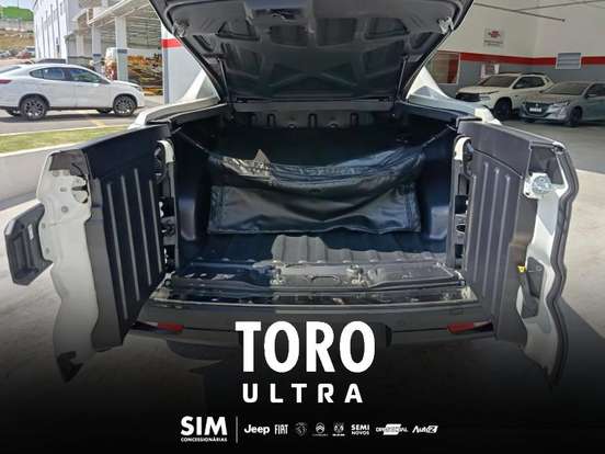 FIAT-TORO-1.3 TURBO 270 HYBRID ULTRA AT6 FIAT-TORO-2026