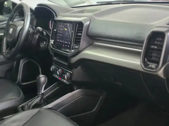 FIAT-TORO-2023