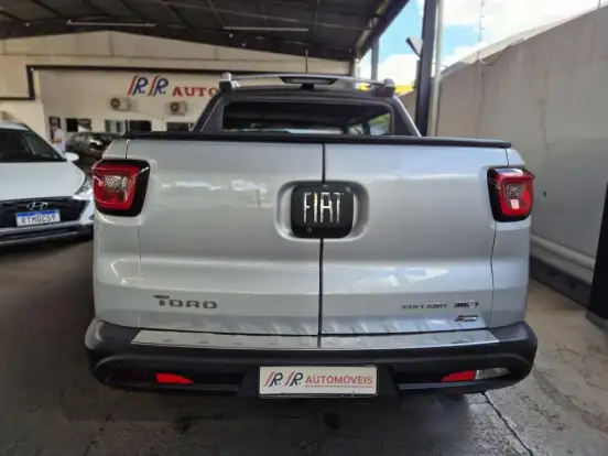 FIAT-TORO-2017